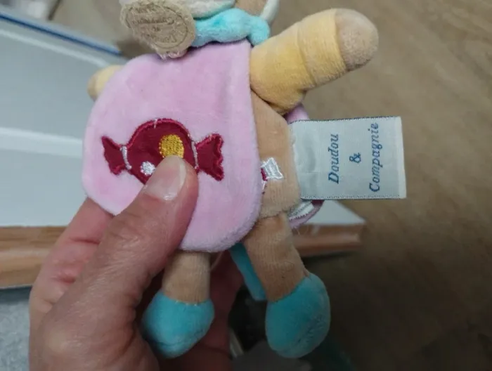 Accessoires vache à accrocher doudou et compagnie - photo numéro 5