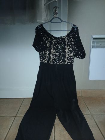 Combi pantalon noir à dentelle jambes large