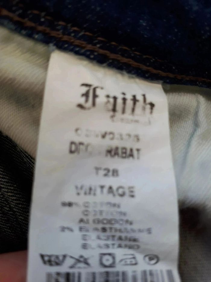 40 € Jean coupe droite bleu Faith Connexion - photo numéro 6
