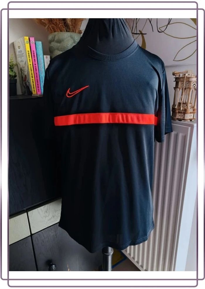 T-shirt Nike