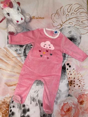 Pyjama velours, 6 mois, Mots d’enfants, neuf sans étiquette.