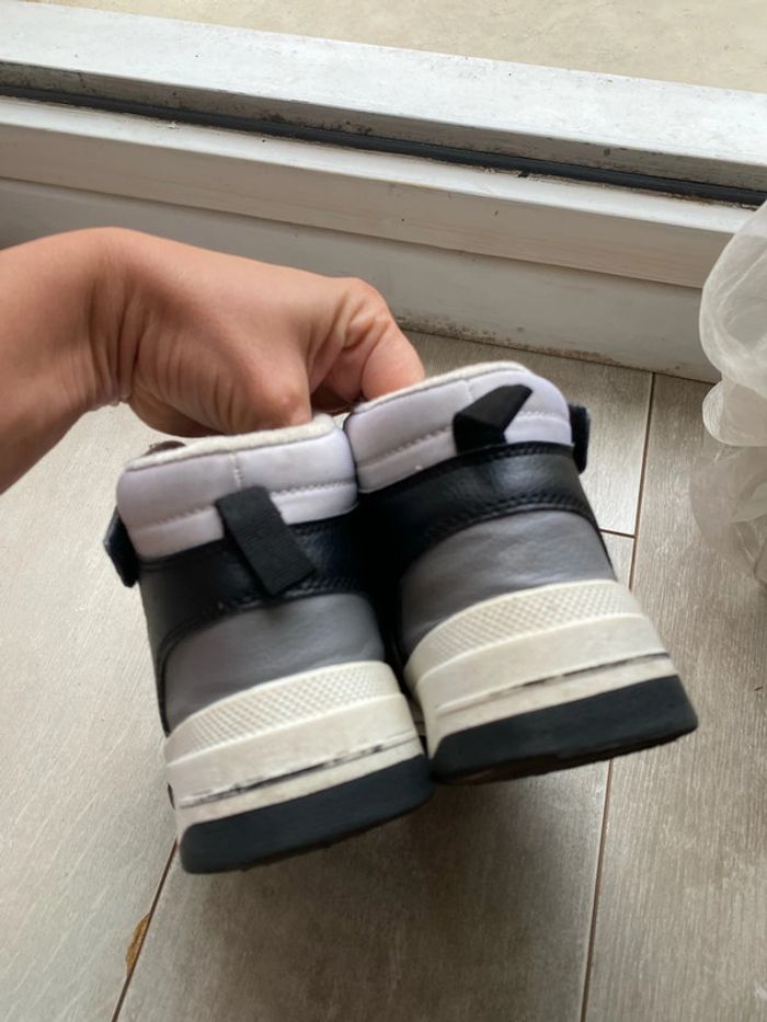 Baskets taille 32 - photo numéro 5