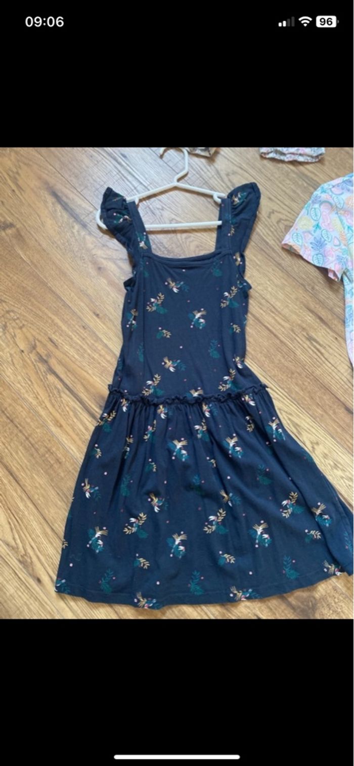 Lot de vêtements fille été 8 ans - photo numéro 2