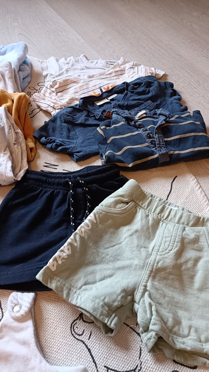 Lit de vêtements 9 mois - photo numéro 4