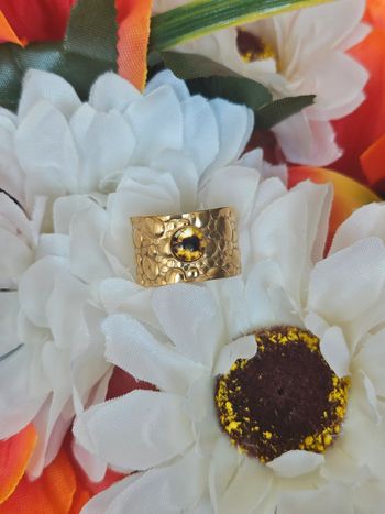 Bague avec son œil de chat