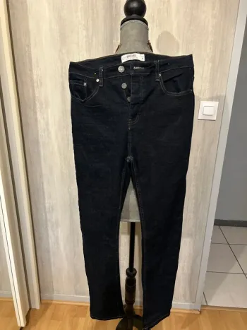 Jean’s Deeluxe