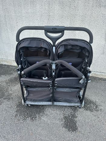 Poussette double chicco ohlala twin