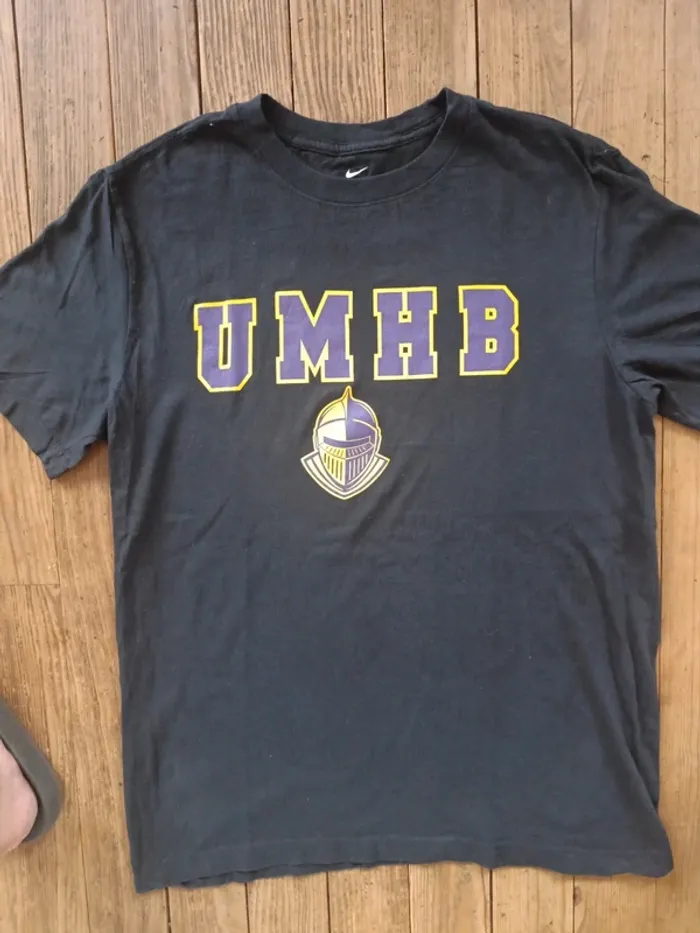 T-shirt nike champion Mary hardin Baylor crusader M - photo numéro 2