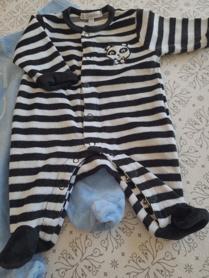 👶lot 2 pyjamas 1 mois👶 - photo numéro 2