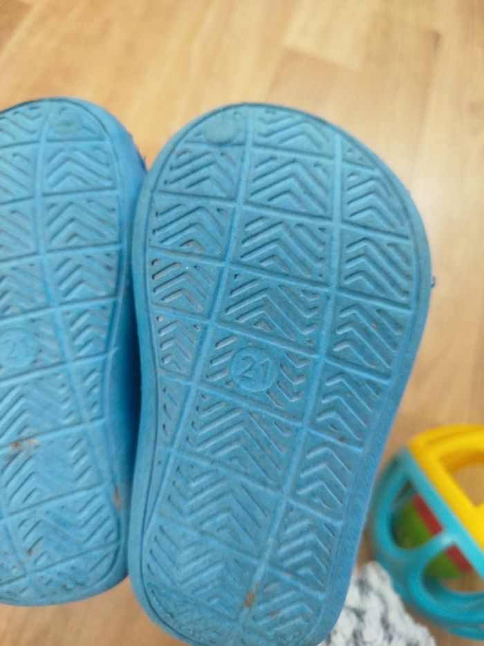 Crocs pour aller dans l'eau - photo numéro 8