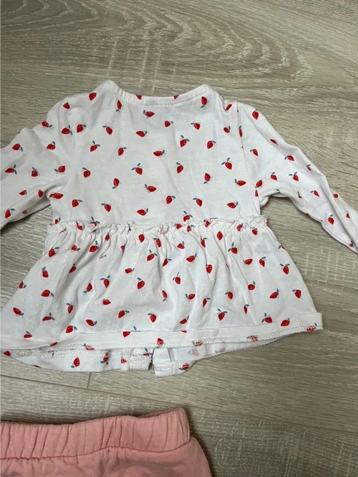 Ensemble fille motif fraises 1 mois - photo numéro 6