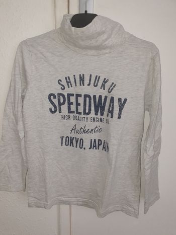 Sous pull tres bon etat