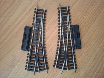 Lot de 2 aiguillages électriques Jouef HO (Maillechort)