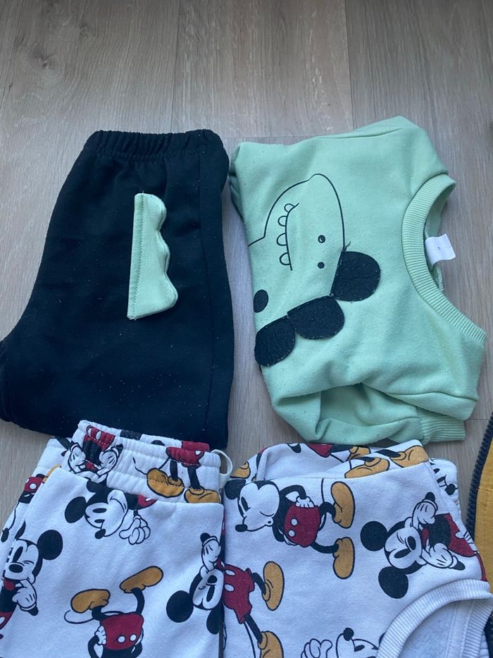 Lot vêtements garçon 12 mois