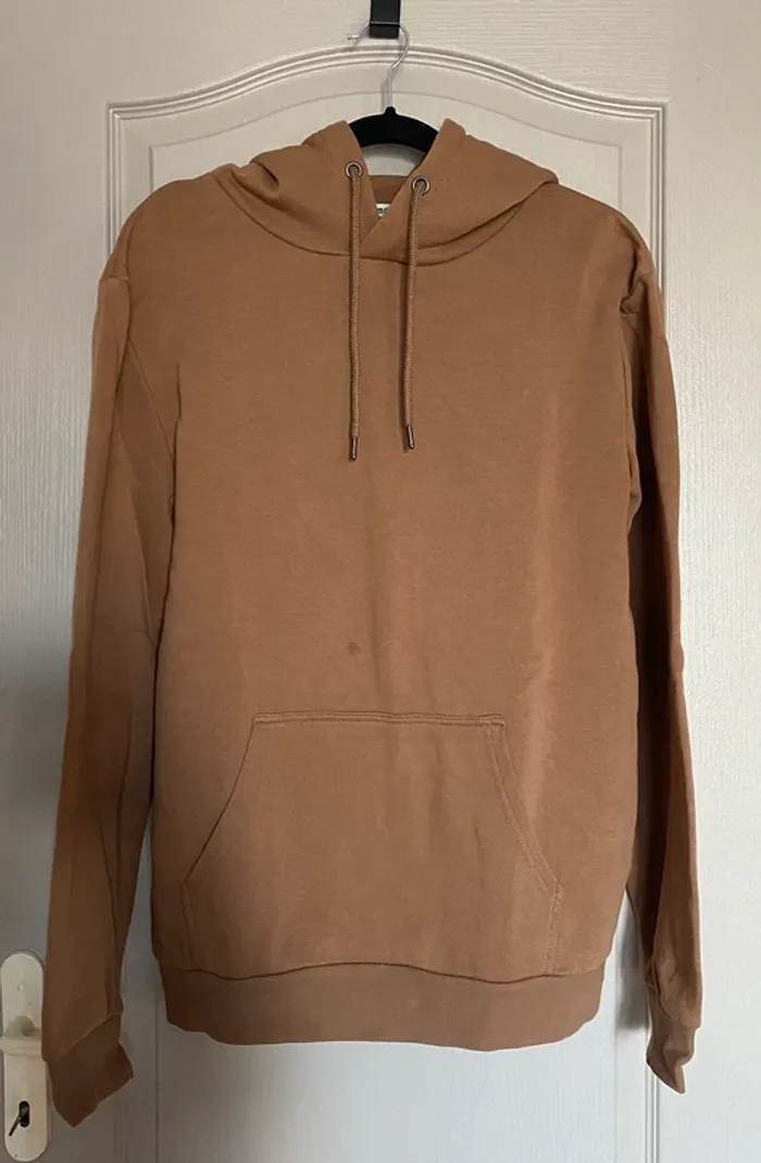 Sweat à capuche camel taille M homme