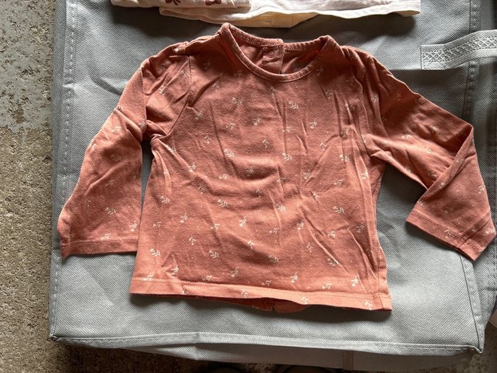 Lot 4 tee shirts - photo numéro 6