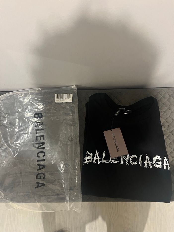 T-shirt Balenciaga