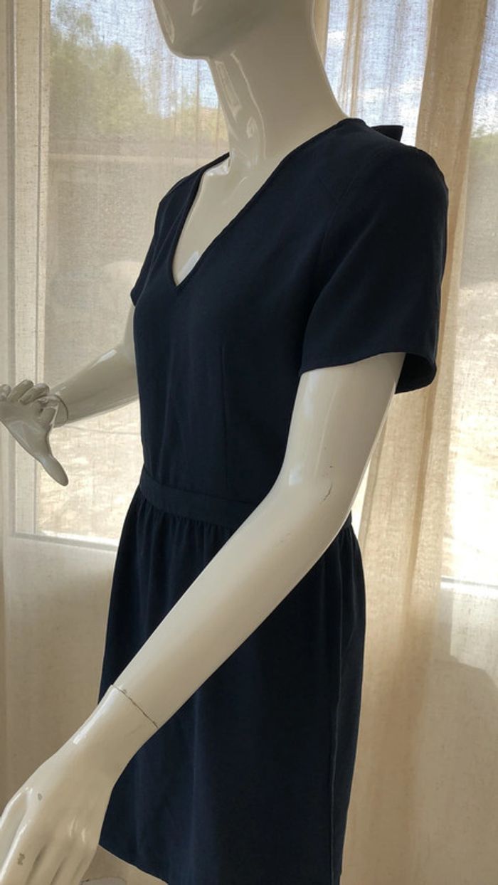 Très jolie robe bleue marine - photo numéro 9