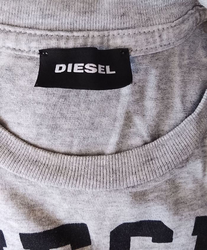 Tee shirt manches courtes gris logo noir taille 3/4 ans - photo numéro 3
