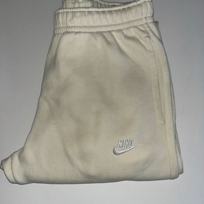 Jogging nike - photo numéro 3