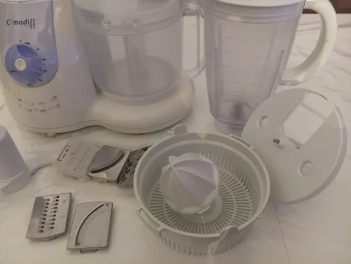 Robot ménager Multifontion - photo numéro 4