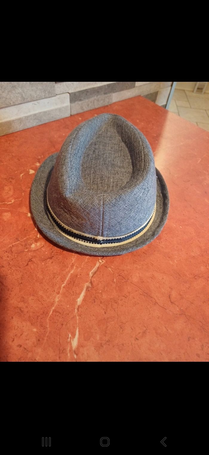Chapeau taille 49 - photo numéro 3