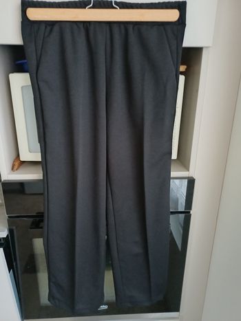 Pantalon taille L