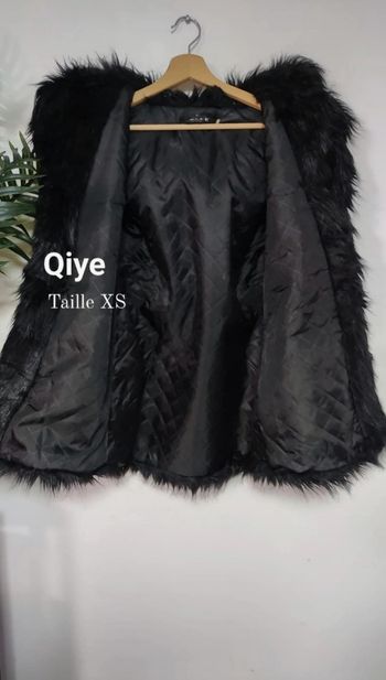 Manteau à capuche hiver femme