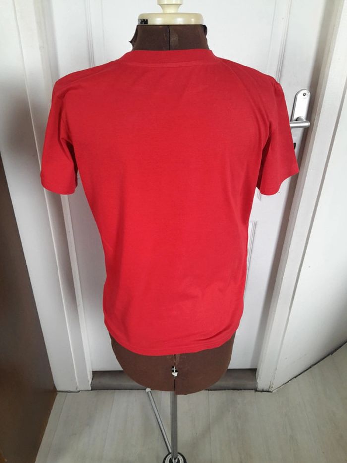 Très beau tee shirt champion avec broderie - photo numéro 2