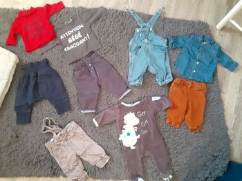 Lot vêtements 3 mois (à la pièce possible)