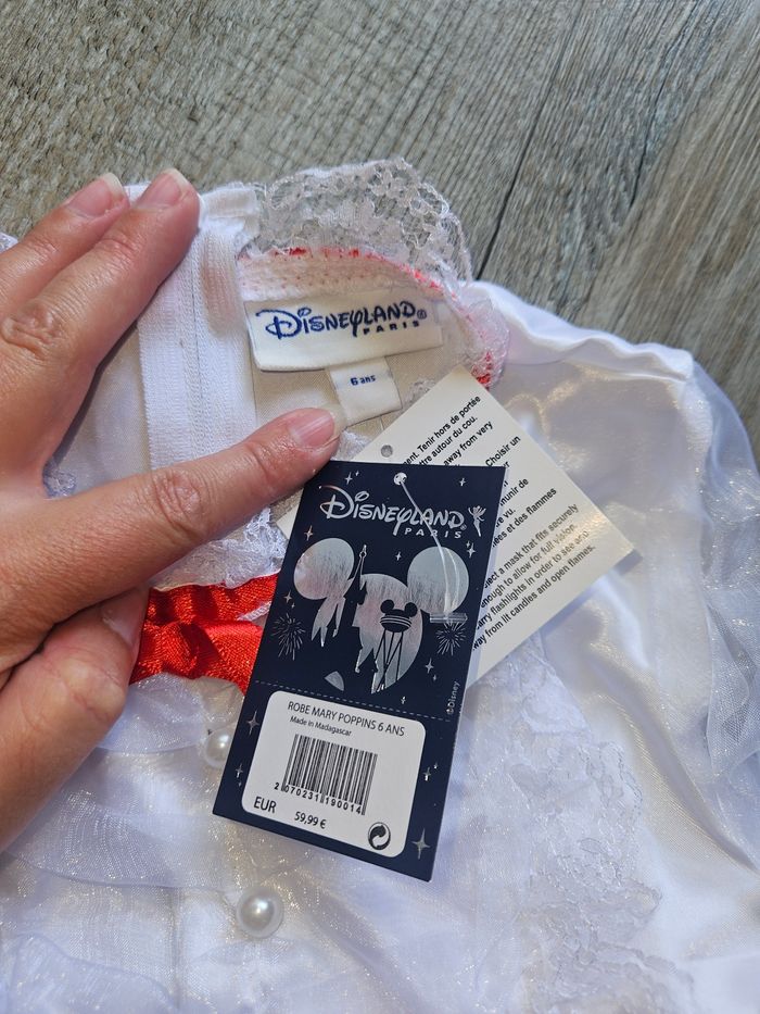 Deguisement - robe disney marry poppins 6 ans disneyland paris / disney store - photo numéro 3