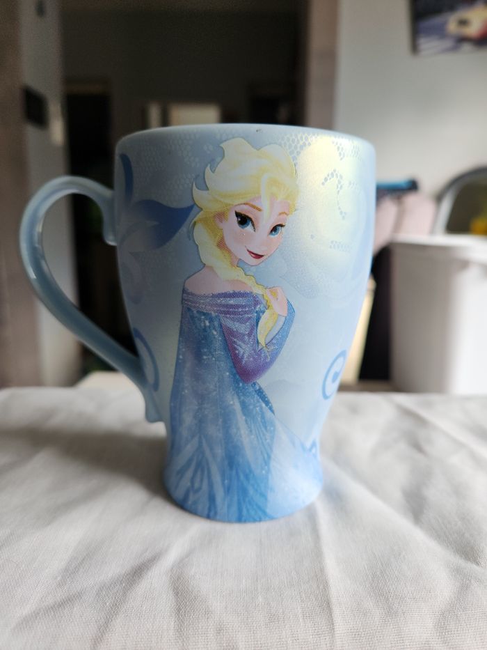 Mugs Elsa reine des neiges disney - photo numéro 2
