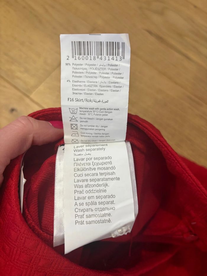 Neuve - jupe Camaïeu rouge 36 - photo numéro 6