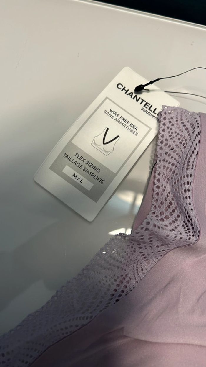 Bralettes / brassière Chantelle neuve, taille M /L - photo numéro 5