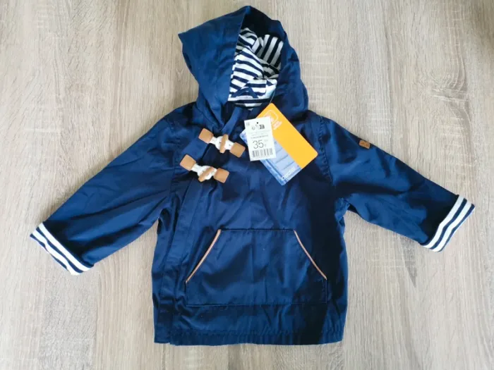 Veste coupe vent 12 mois - photo numéro 2