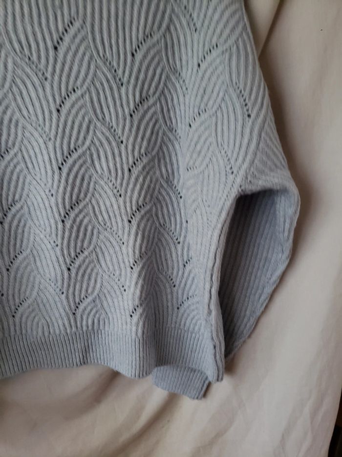 Pull assez épais - photo numéro 2