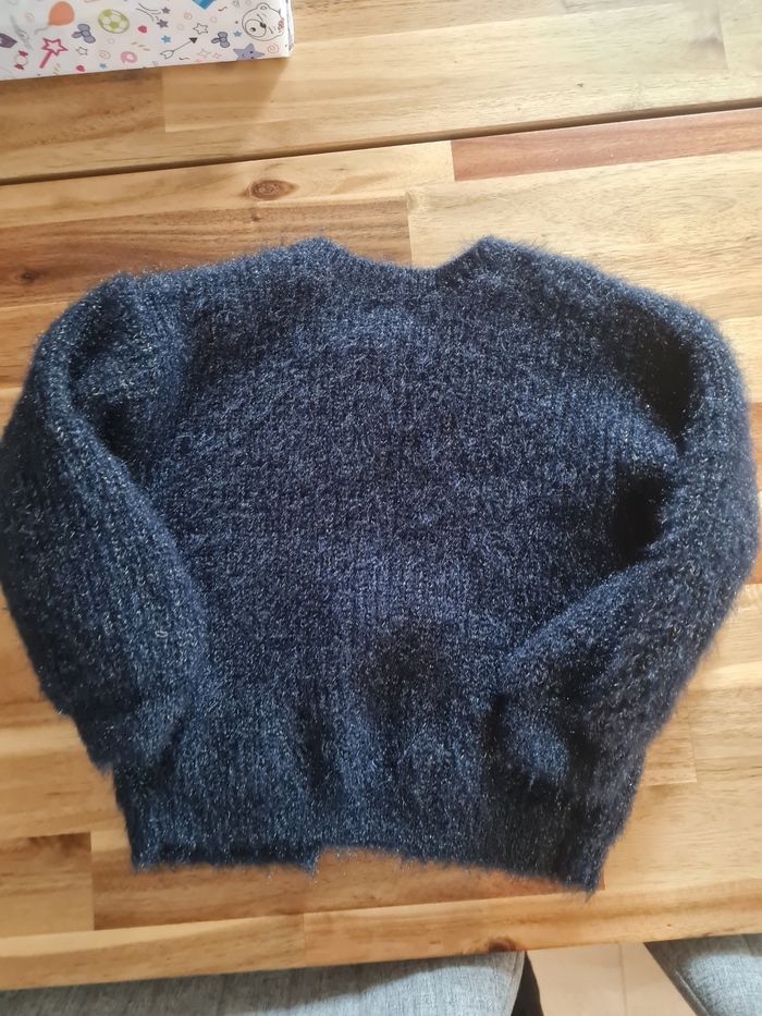 Gilet en maille bleu fil doré 🤍 - photo numéro 4