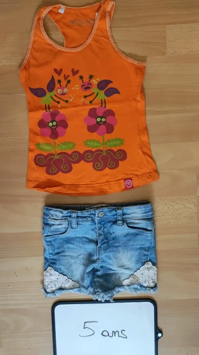 Débardeur et short taille 5 ans