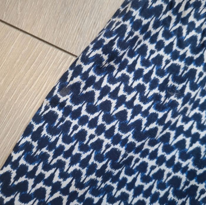 Pantalon fluide bleu et blanc. Fille 6 ans. Marque Gémo - photo numéro 2