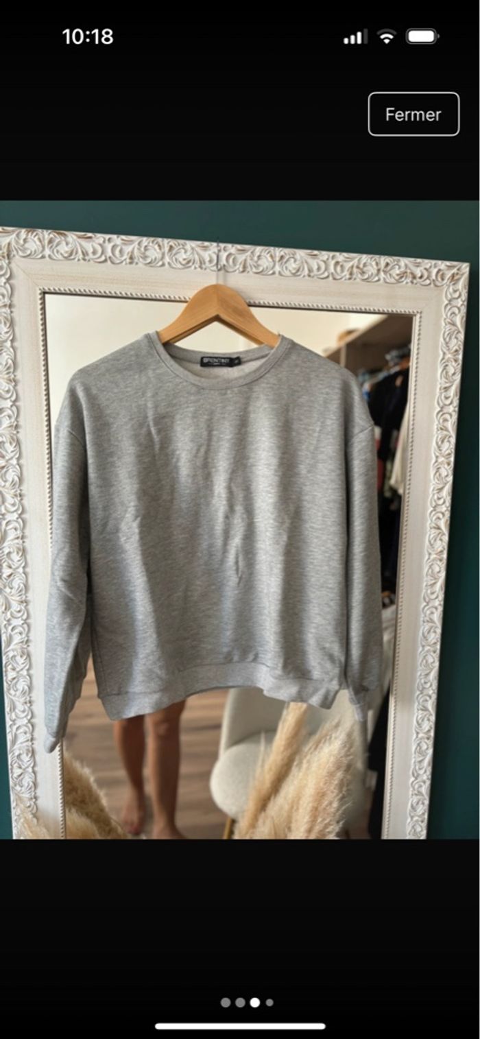 Pull Mickey femme - photo numéro 3