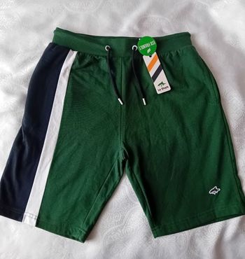 Short neuf Le Shark taille L