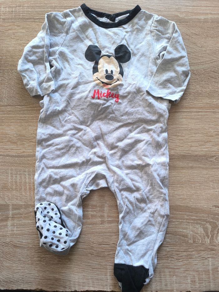 Pyjamas mickey