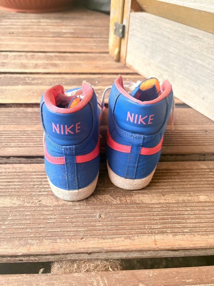 Basket montante nike - photo numéro 2