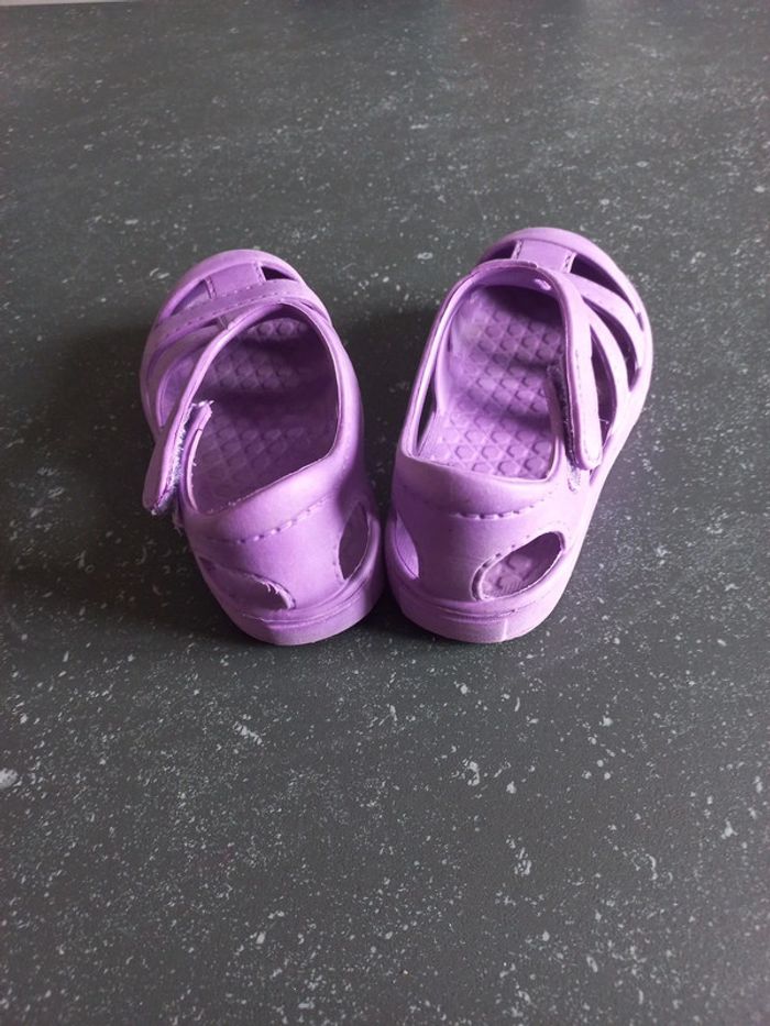 Chaussures d eau p 28 - photo numéro 2