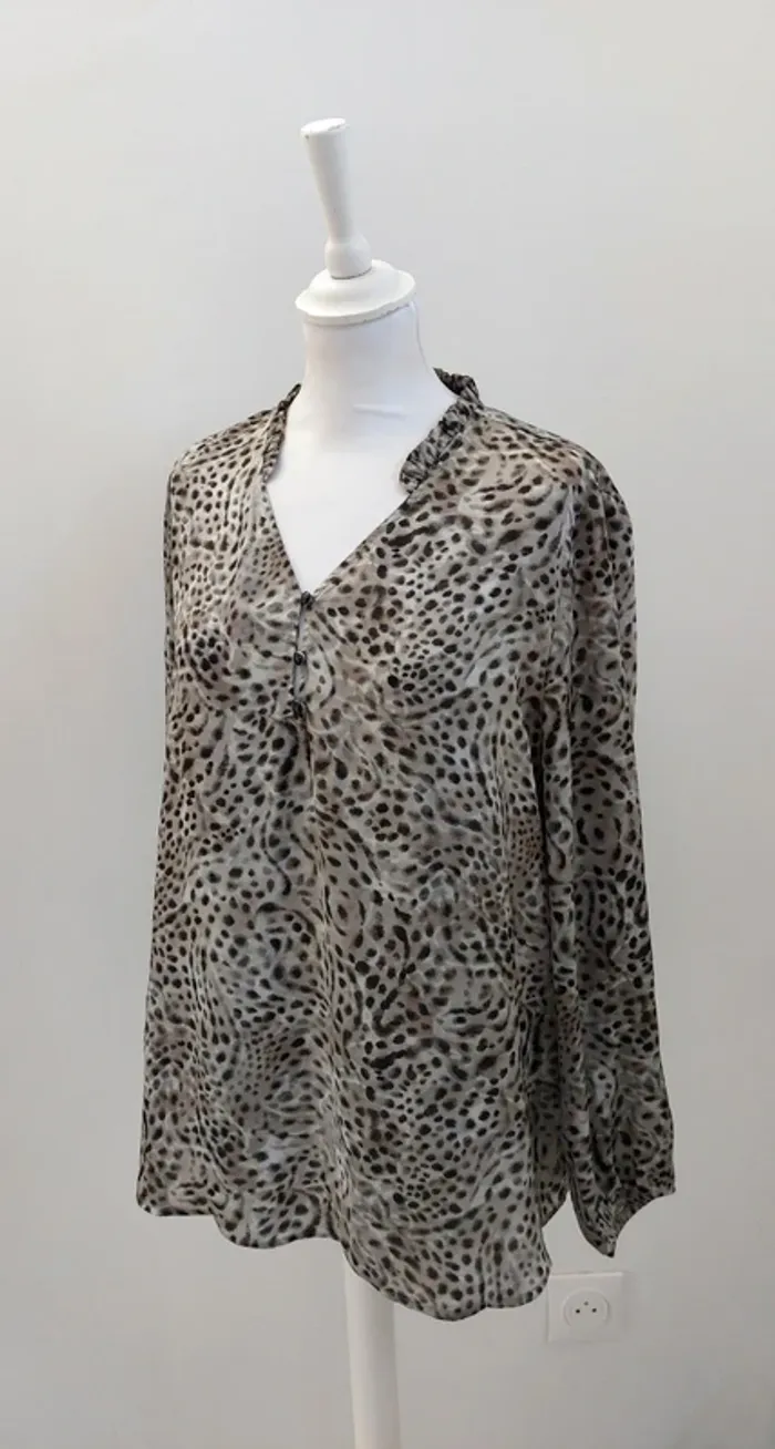 Blouse fluide manches longues imprimée 46-48 - photo numéro 2
