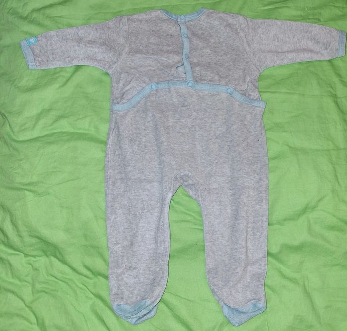 Pyjama 9 mois Snoopy - photo numéro 2