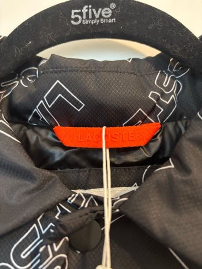 Veste Lacoste jamais porté neuf avec étiquette - photo numéro 2