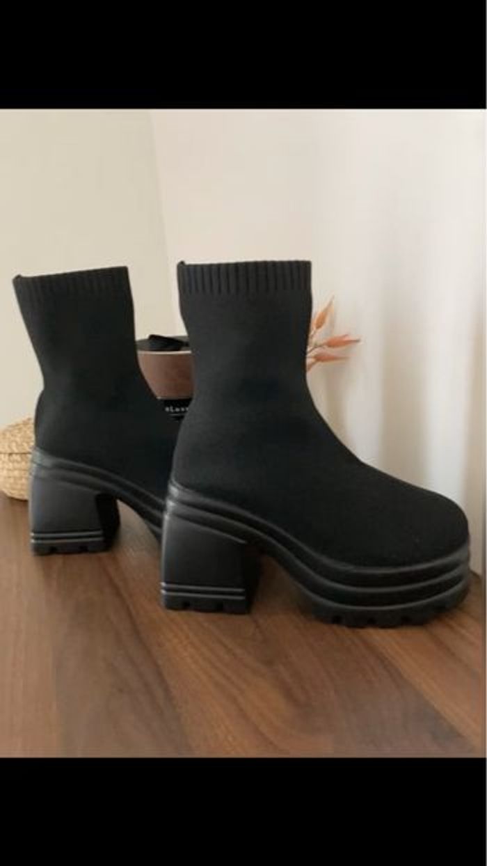 Bottines état neuf - photo numéro 4