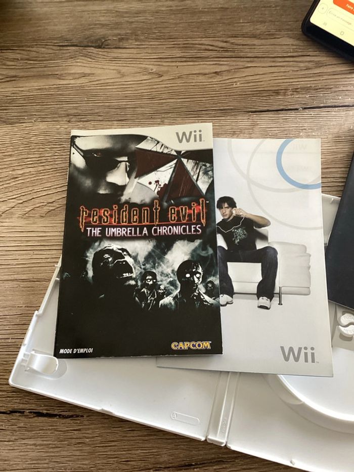 boîte Nintendo wii avec notice resident evil the umbrella chronicles Nintendo wii vendu sans le jeu - photo numéro 3