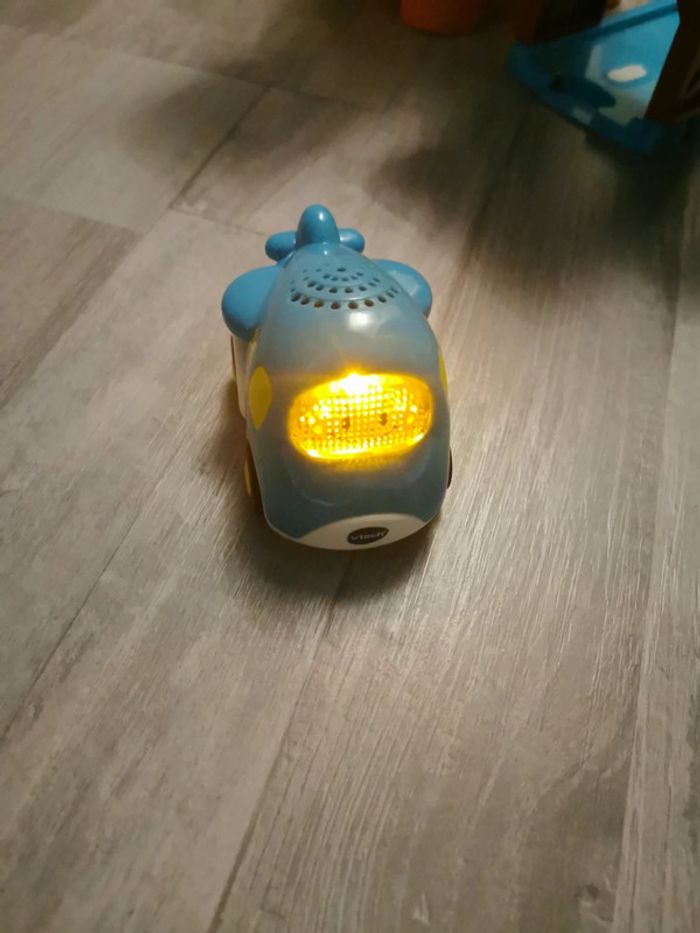 Circuits aéroport interactif +avion tut tut bolides - photo numéro 3